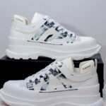 D'amour Sneakers