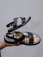 Burberry Nova Leather Sandals. - Image 3