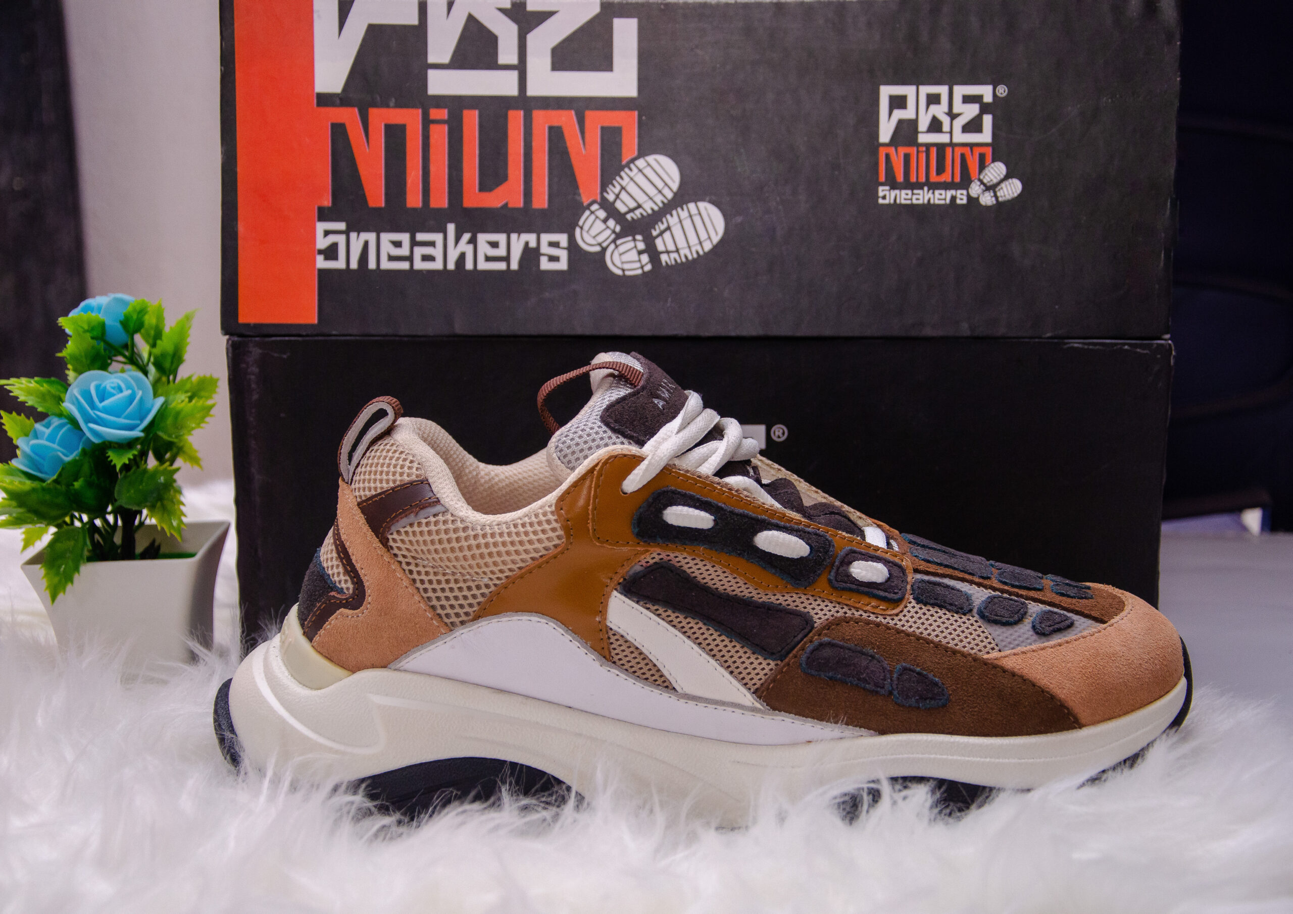 IMG_5811 (1) AMIRI Bone Runner sneakers - Image 1