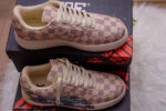 Louis Vuitton x Nike Air Force 1 Low sneakers MID GRAFFITI - Image 2